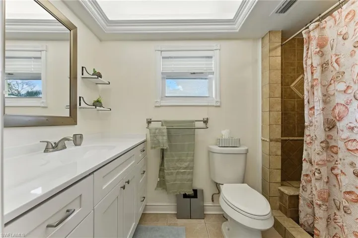 3913 Se 1st Pl, Cape Coral, Florida 33904