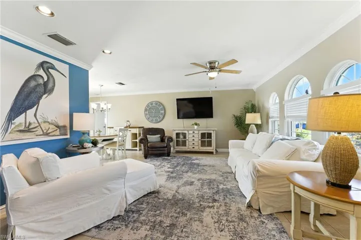 3913 Se 1st Pl, Cape Coral, Florida 33904