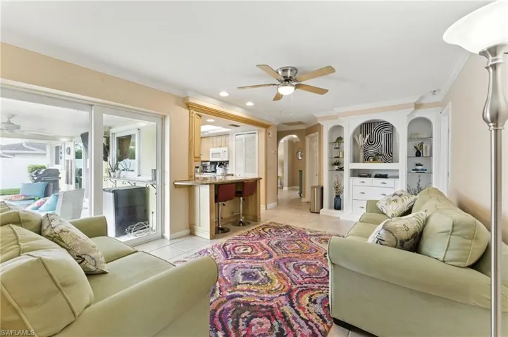 3913 Se 1st Pl, Cape Coral, Florida 33904