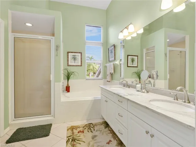 3281 Crossings Ct 202, Bonita Springs, Florida 34134
