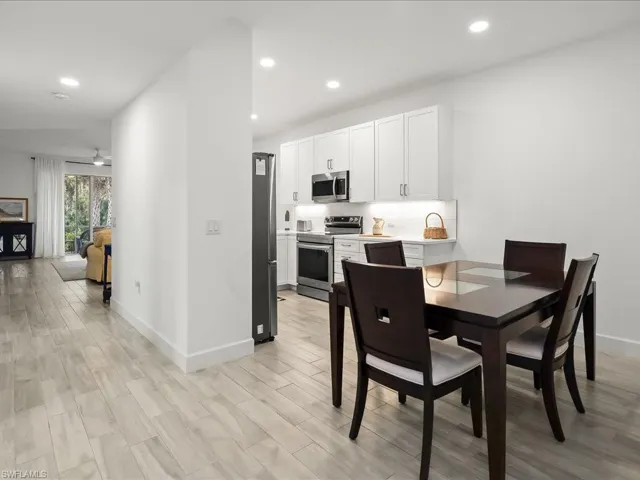 Breakfast Nook