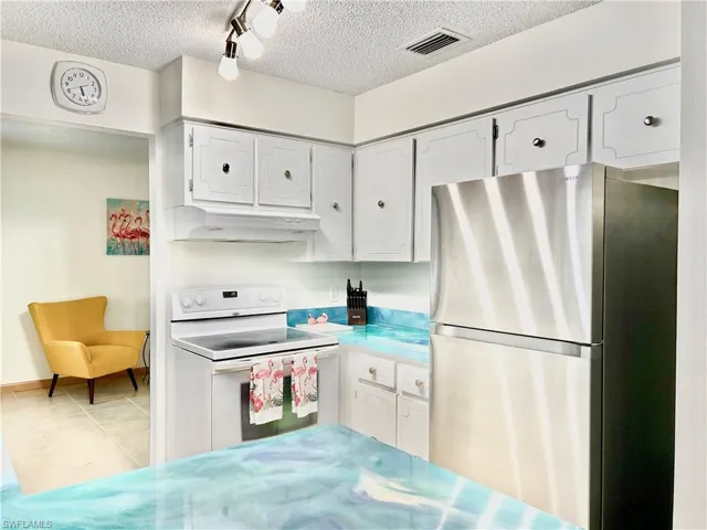 4380  Saint Clair W AVE, North Fort Myers, FL 33903