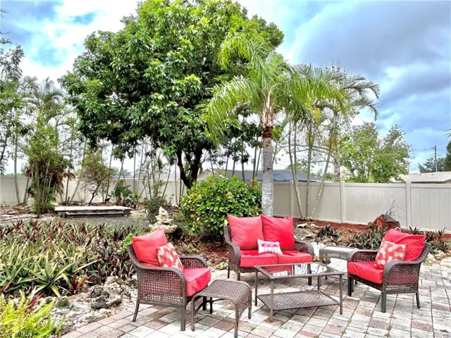 4380  Saint Clair W AVE, North Fort Myers, FL 33903