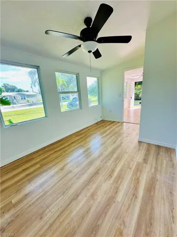 Front unit bedroom