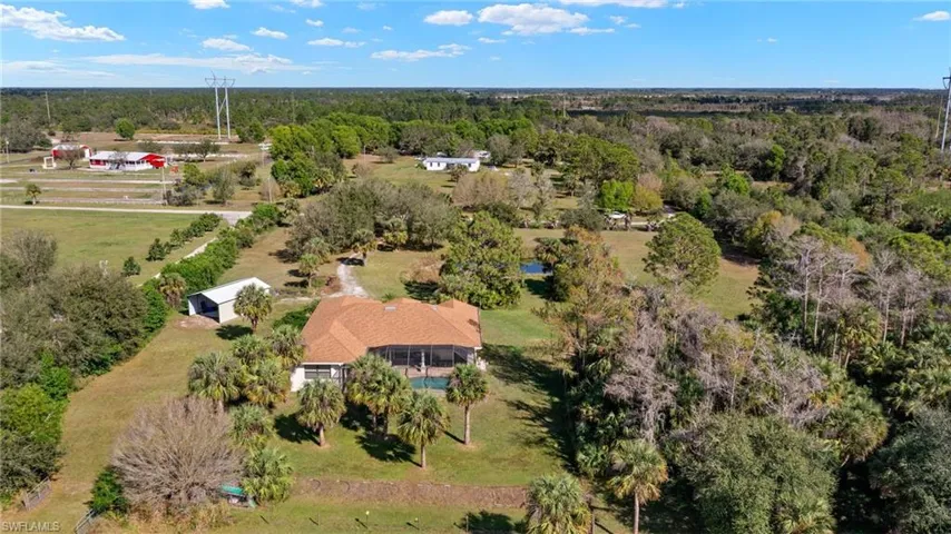 Drone / aerial view