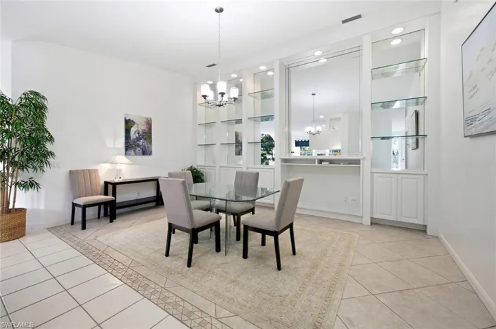 4062 Los Altos Ct, Naples, Florida 34109
