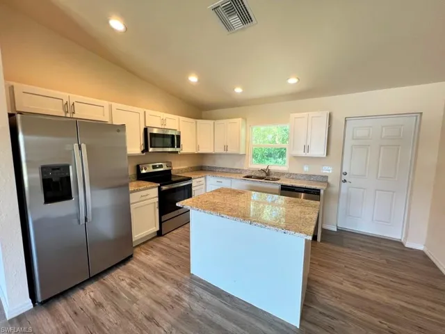 1173 E Benbow Cir, Labelle, Florida 33935