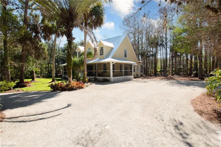 2240  16th SW AVE, Naples, FL 34117