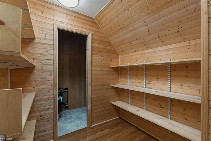 Bonus Room on 2nd Floor