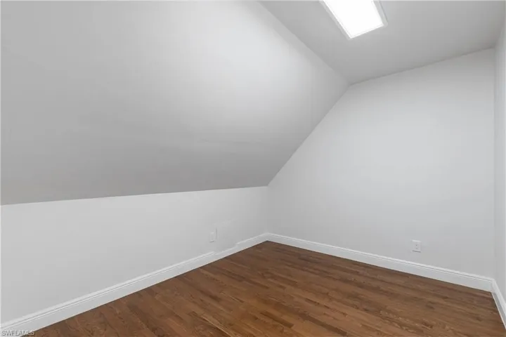 Bonus Room on 2nd Floor