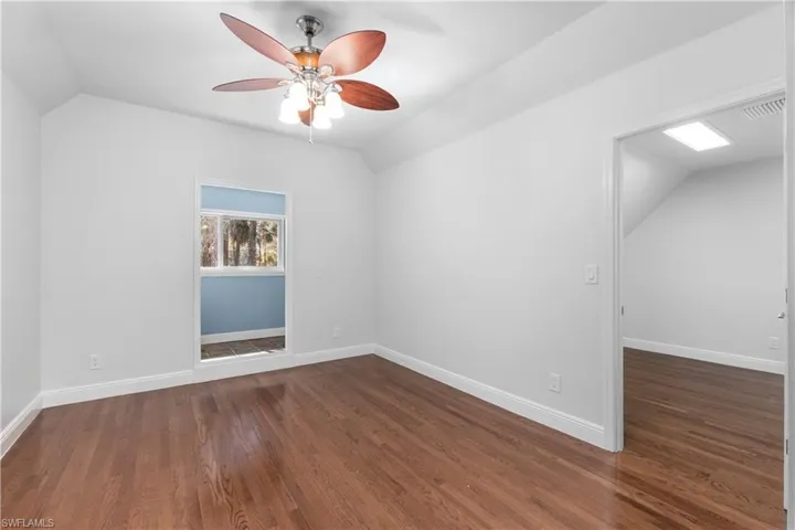 2nd Floor Sitting Room- looking towards bonus room