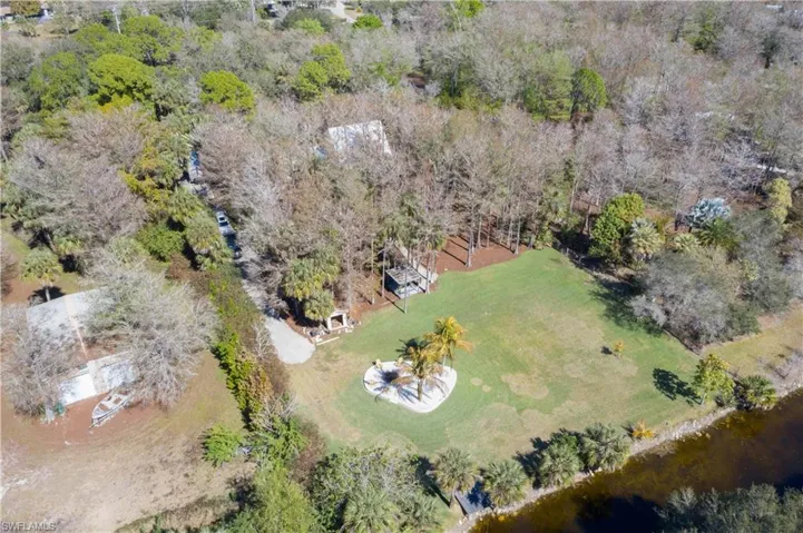 2240  16th SW AVE, Naples, FL 34117