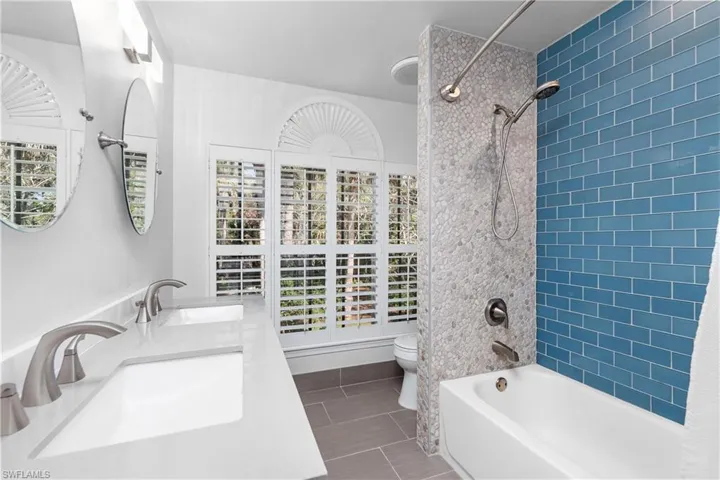 Guest Bathroom on 2nd Floor