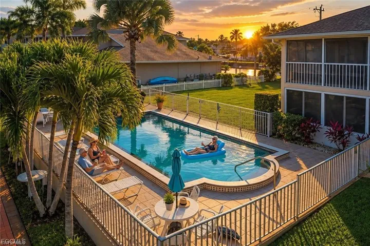 1317 Se 46th Ln 104, Cape Coral, Florida 33904
