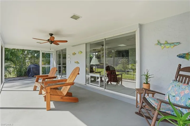 2500  10th N ST, Naples, FL 34103