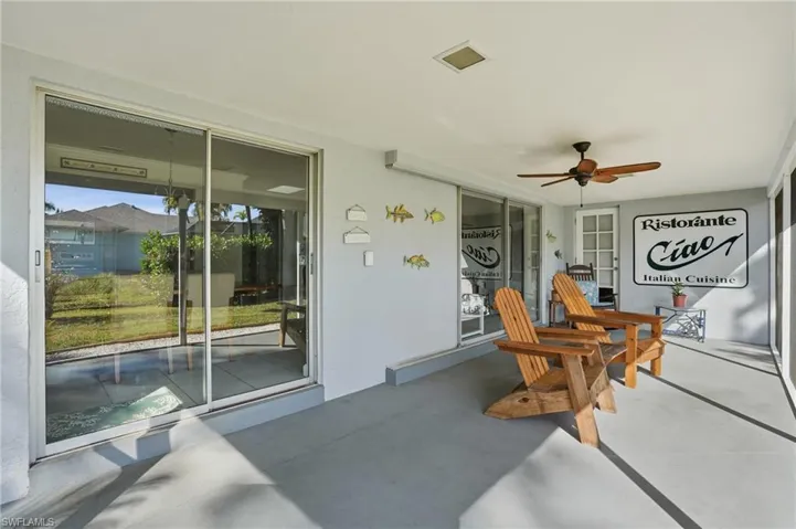 2500  10th N ST, Naples, FL 34103