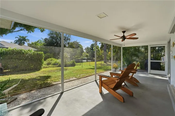2500  10th N ST, Naples, FL 34103