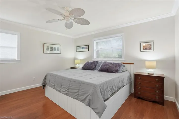 2500  10th N ST, Naples, FL 34103
