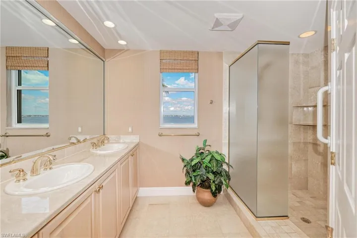 Guest bath with River Views!