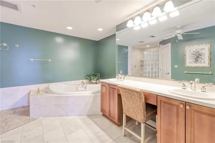 Spacious with double sinks