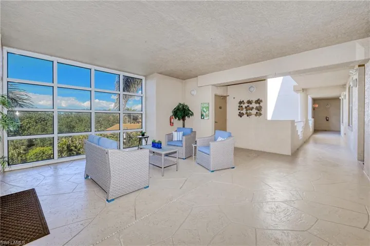 3rd floor breezeway