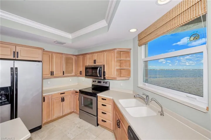Wide river views from kitchen sink!