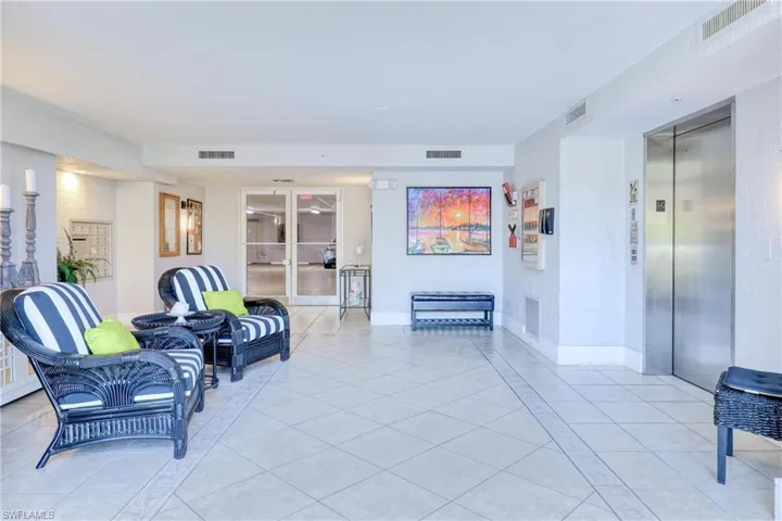 Ground floor Lobby