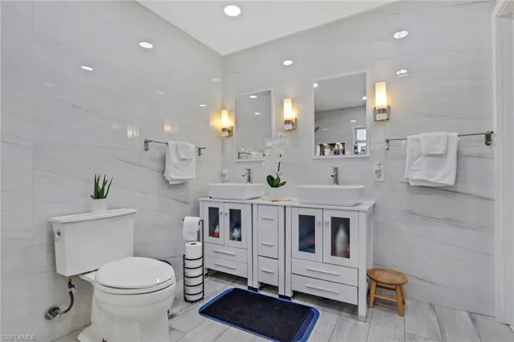 521 31st St Sw, Naples, Florida 34117