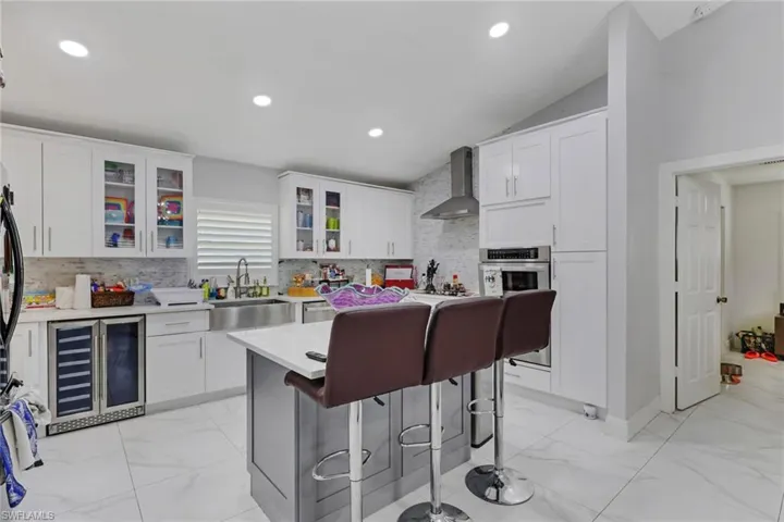 521 31st St Sw, Naples, Florida 34117