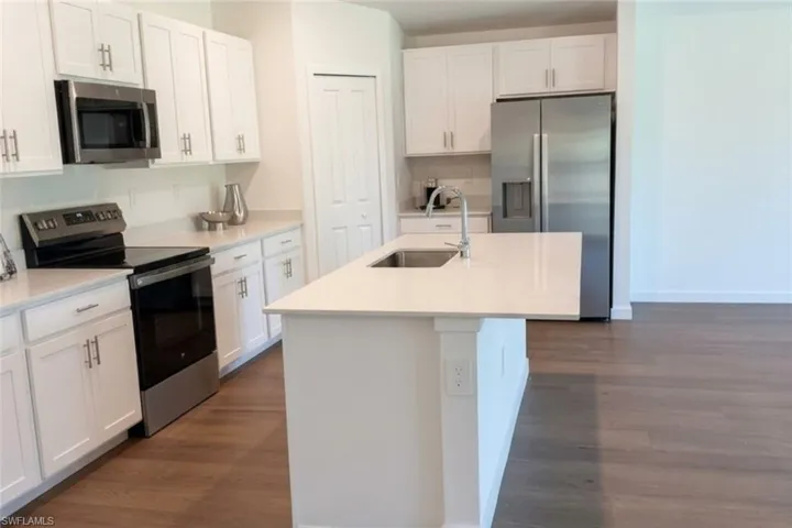 17361 Cantu Ct, North Fort Myers, Florida 33917