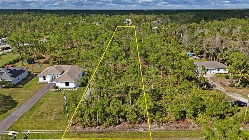 3461 (est.) 43rd Ave Ne, Naples Fl 34120