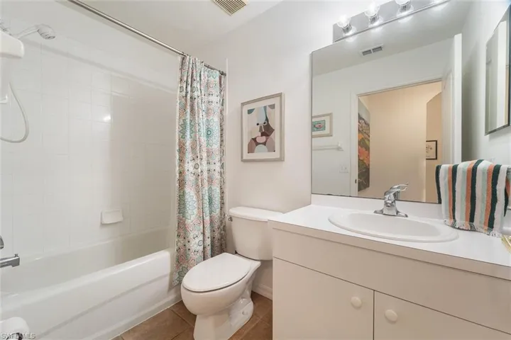 2875  Cypress Trace  CIR, Naples, FL 34119