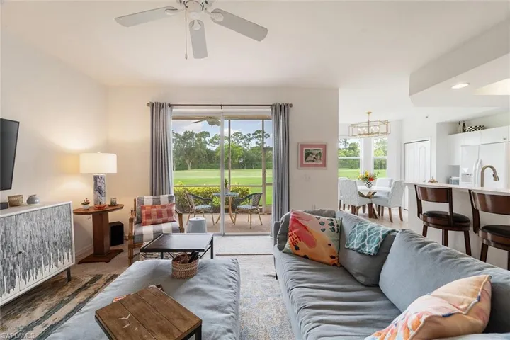 2875  Cypress Trace  CIR, Naples, FL 34119