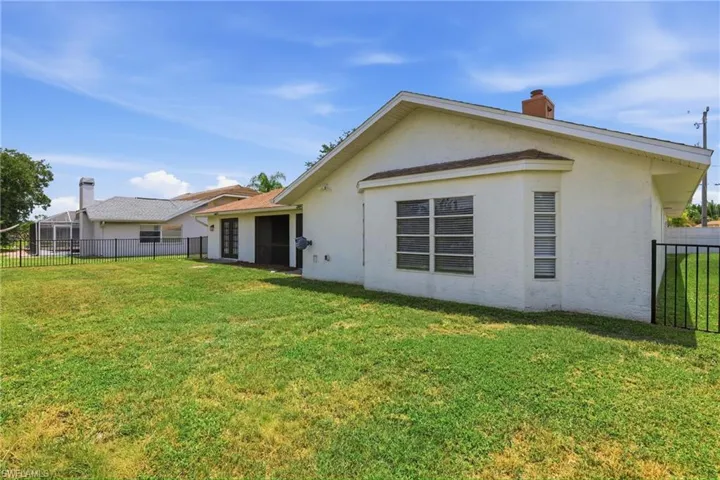 26372  Asuncion  DR, Punta Gorda, FL 33983