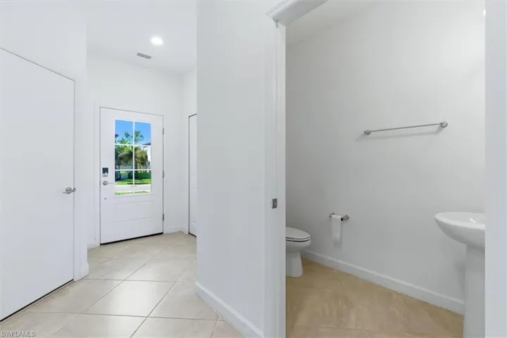 14126 Pine Lodge Ln, Fort Myers, Florida 33913