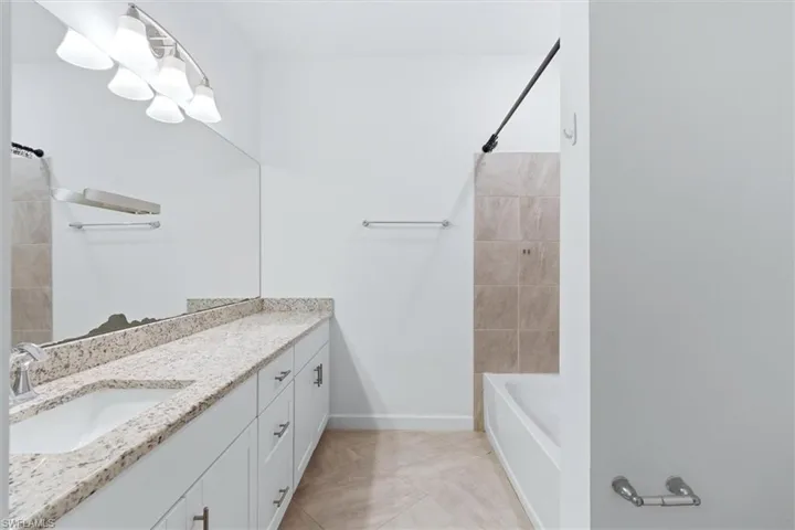 14126 Pine Lodge Ln, Fort Myers, Florida 33913