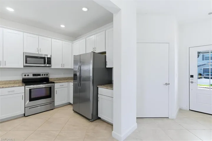 14126 Pine Lodge Ln, Fort Myers, Florida 33913