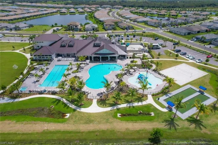 14126 Pine Lodge Ln, Fort Myers, Florida 33913