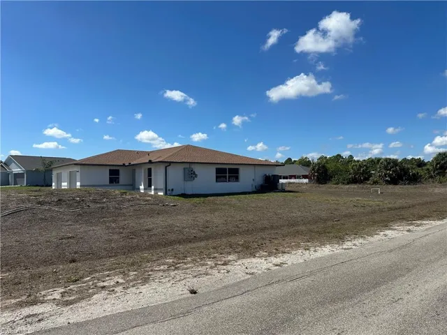 3965  20th W ST, Lehigh Acres, FL 33971