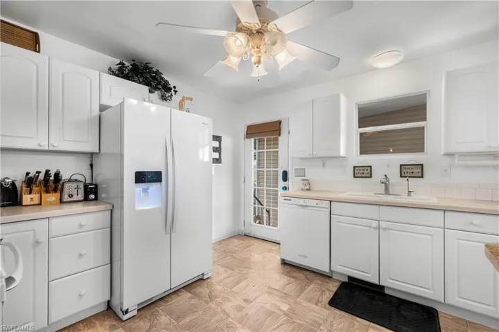 56  Snead  DR, North Fort Myers, FL 33903