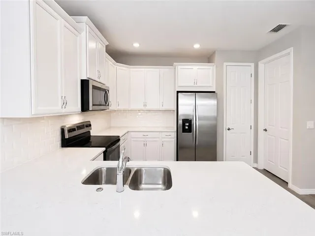 1264 Enbrook Loop, Naples, Florida 34114