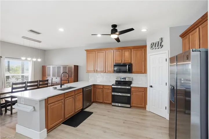 2649  Citrus Key Lime  CT, Naples, FL 34120