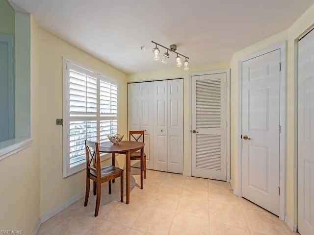 5100  Cedar Springs  DR, Naples, FL 34110