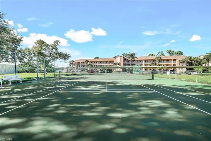 Country Glen Tennis courts