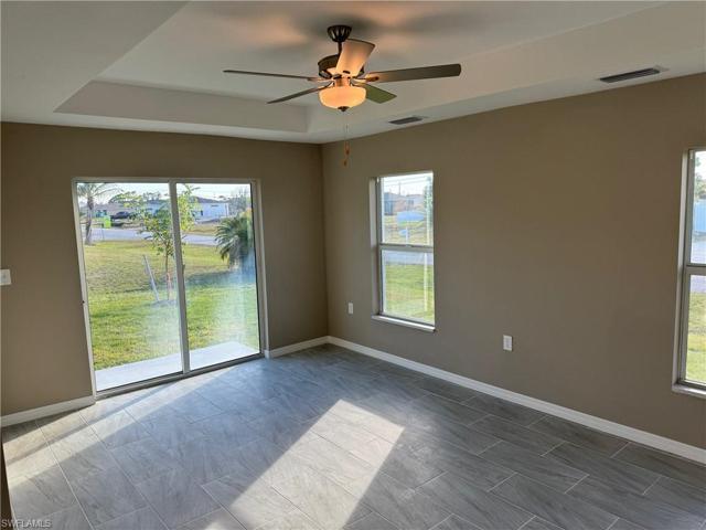 1640 NW 2nd  ST, Cape Coral, FL 33993