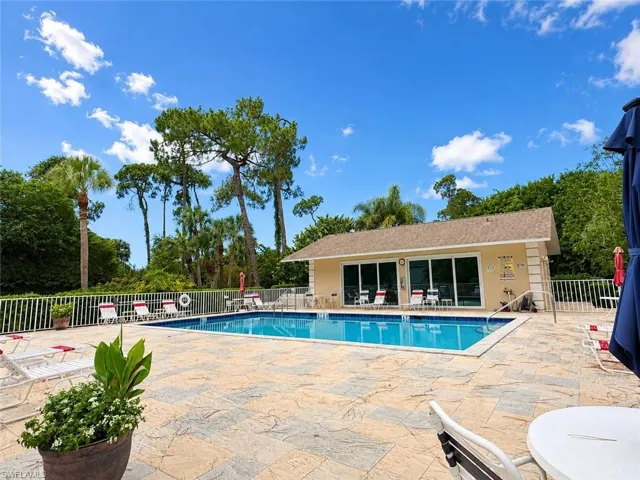 Clubhouse Pool