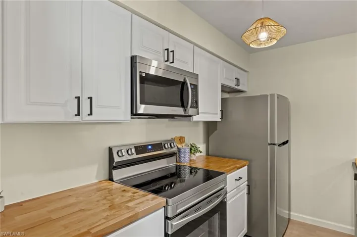 13118 Feather Sound Dr # 215, Fort Myers, Florida 33919