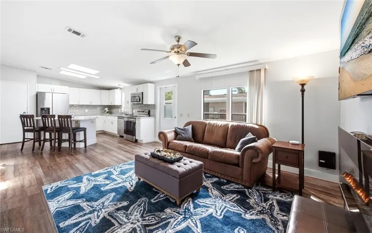 173 Belle Isle Cir, Naples, Florida 34112