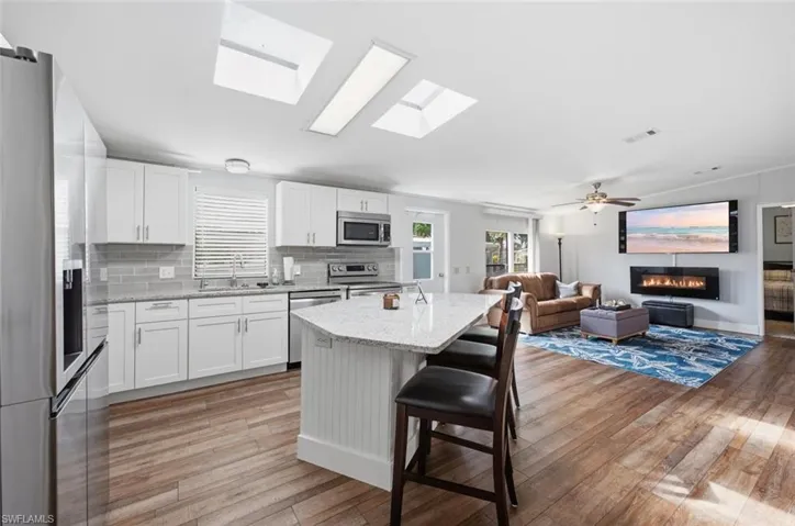 173 Belle Isle Cir, Naples, Florida 34112