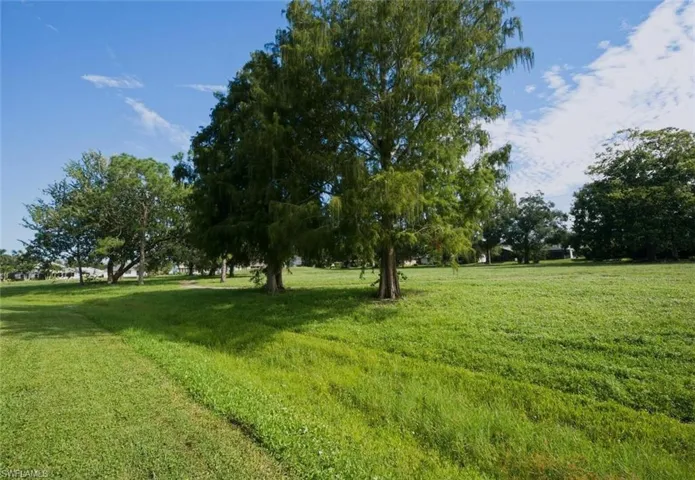 173 Belle Isle Cir, Naples, Florida 34112